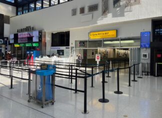 Absurd: Newark Airport Self Check-Out Kiosk Requests Tips