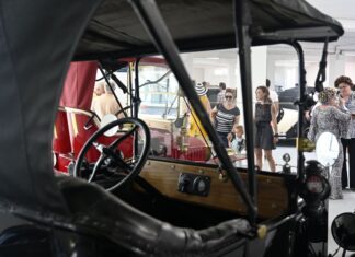 Weekend: Time travel to Czechoslovak (and more) roads with veterans