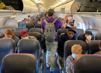 10 summer travel tips recommended by flight attendants | Travel