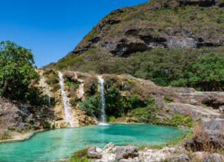 Why you should visit Oman this monsoon season