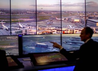 Live Near An Airport? FlightRadar24 Wants To Give You A Free ADS-B Receiver