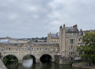 SIGHTS TO SEE IN BATH: Exploring the Rich Heritage and Natural Beauty SIGHTS TO SEE IN BATH