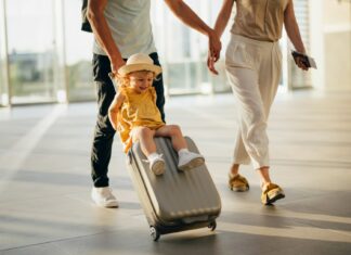 6 Vital Travel Safety Tips To Keep Your Kids Safe and Secure