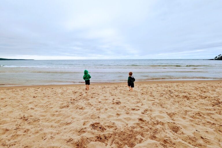 5 Kid-Friendly Destinations To Visit In The UP – LittleGuide Detroit