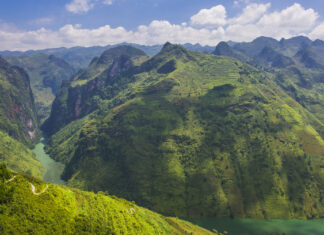 Dong Van travel guide: when to go, what to explore, where to stay…