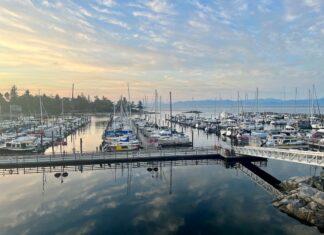Travel Guide: Nanoose Bay, Parksville, & Qualicum Beach, BC