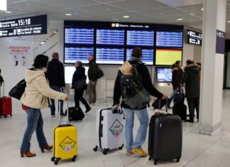 French airports cancel flights amid air traffic control strike