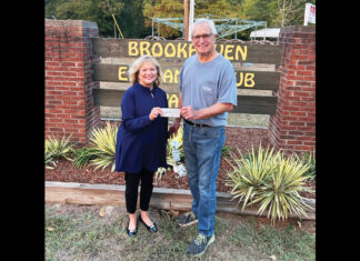 Brookhaven Exchange Club receives $5K from Mississippi Tourism Department – Daily Leader