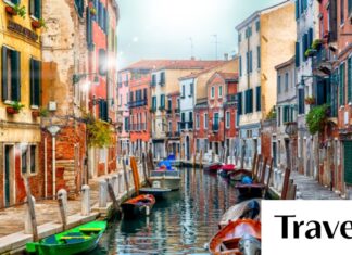 How to get the most out of the famous floating city