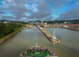 Top Panama Canal cruise tips and tricks to get the most out of this unique crossing