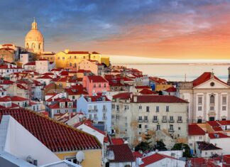 Cheapest Months to Travel to Top Destinations