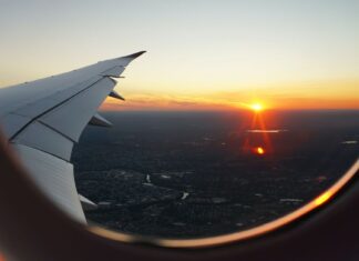 Tips for a Healthy and Safe Holiday Travel Season