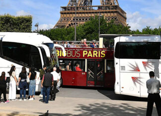 Coach drivers continue to win: European Parliament backs EU tourism
