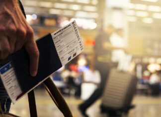 CyberGuy’s Top 6 Holiday Travel Tips for Secure & Efficient Trips