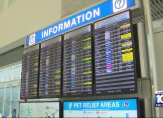 Few cancellations, some delays at South Florida airports on busy Christmas Eve