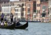 Venice bans large groups and loudspeakers to make life better for locals