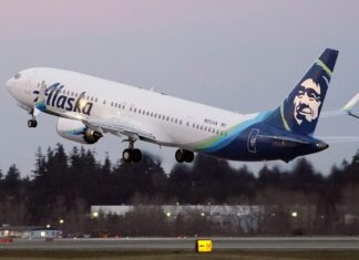 Alaska Airlines Flight 1282 makes emergency landing in Portland after incident