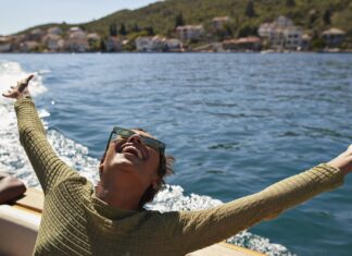 Gen Z’s Cost-Saving Travel Trend