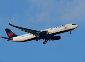 Canada airline to pay customer after chatbot gave false information