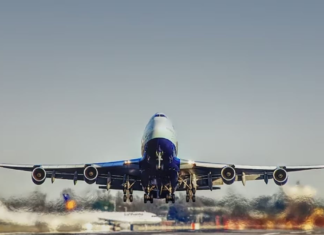 ‘Deliver Check-in Baggage to Passengers Within 30 Minutes of Aircraft’s Arrival’: Govt Cracks Whip Amid Chaos at Airports