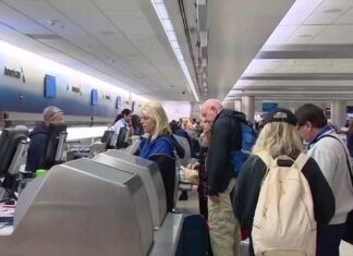 Hundreds of departing flights delayed at MIA and FLL due to thunderstorms – WSVN 7News | Miami News, Weather, Sports