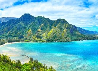 Hawaii Tourism’s Deep Divide: Opposing Perspectives