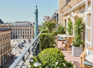 The Best Paris Hotels, An Airline For Dogs And More Travel News