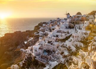 Head over to Santorini’s hidden charms with this travel guide