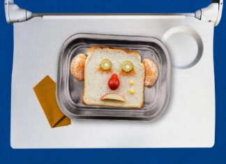 Why vegetarian meals on airplanes are often so sad