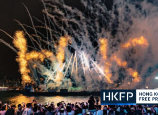 Manage expectations of monthly fireworks, tourism veteran says