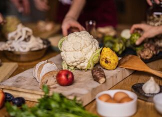 Where to Pair Travel and Cooking Classes