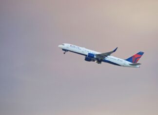 Severe Weather Causes Ground Stops At Atlanta, Houston, & Charlotte Airports