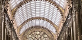 Párisi Udvar Budapest: The Arcade That Waited a Century for Its Guests Luxury personified at Parisi Udvar Budapest